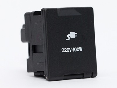 Luxgen inverter socket